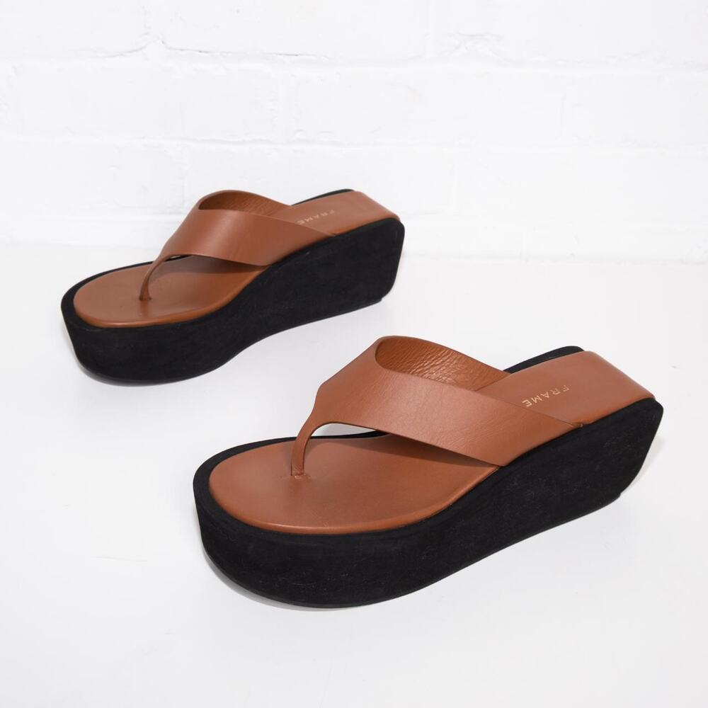 Frame Leather Platform Sandals - Picture 3 of 5